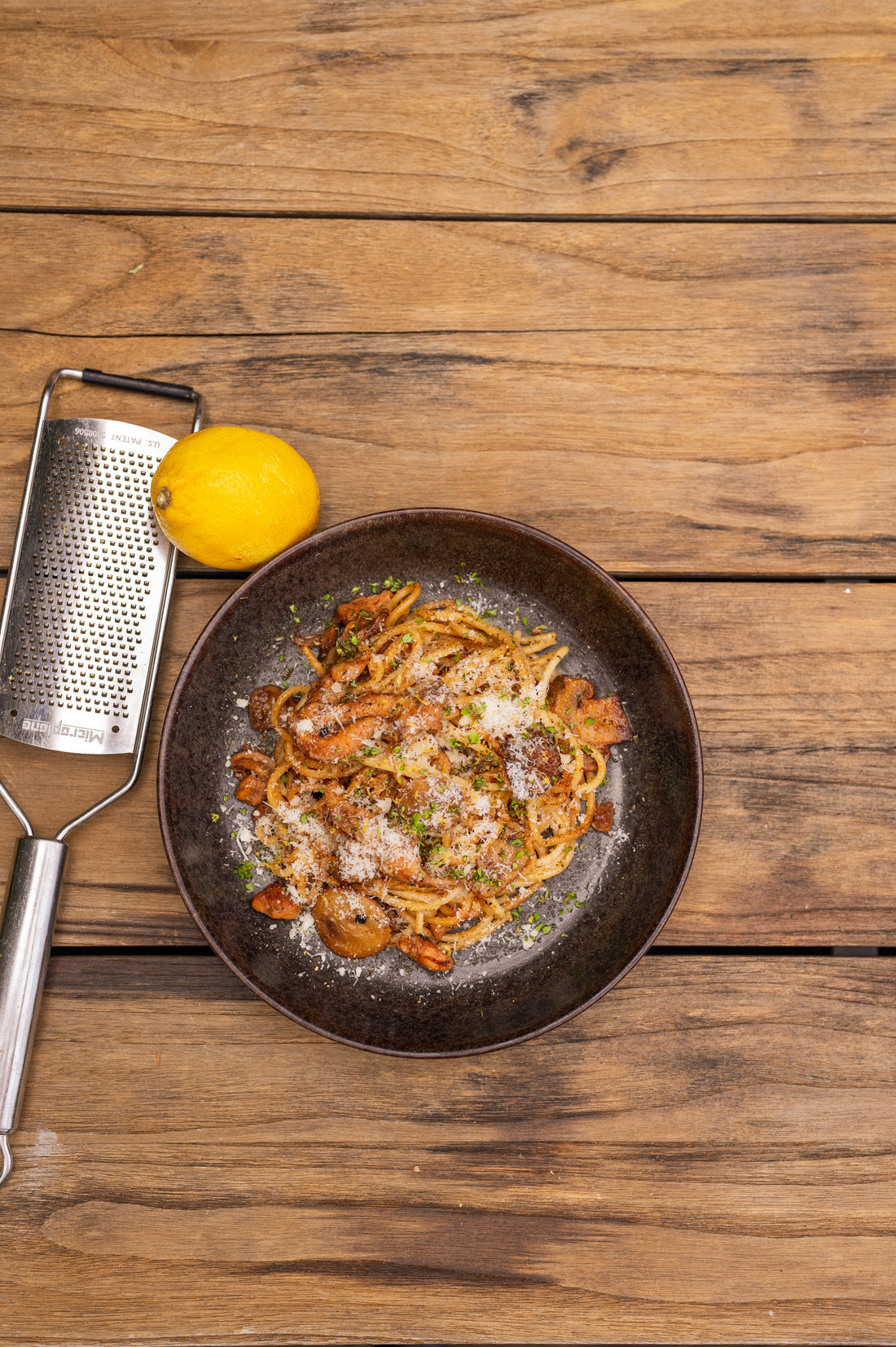 Citroen-kipspaghetti met TOPIKÁ Intense