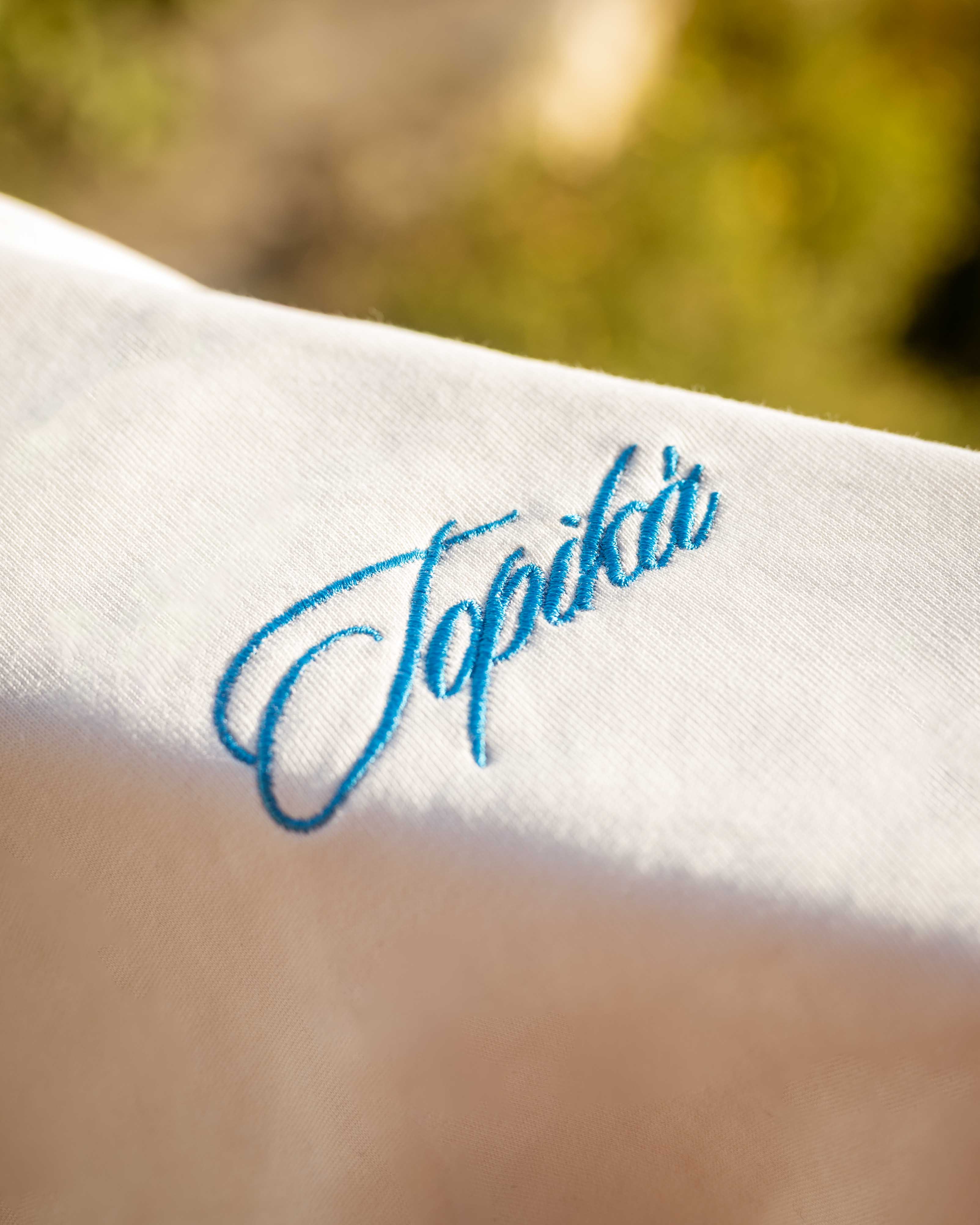 Image of TOPIKÁ Sweater